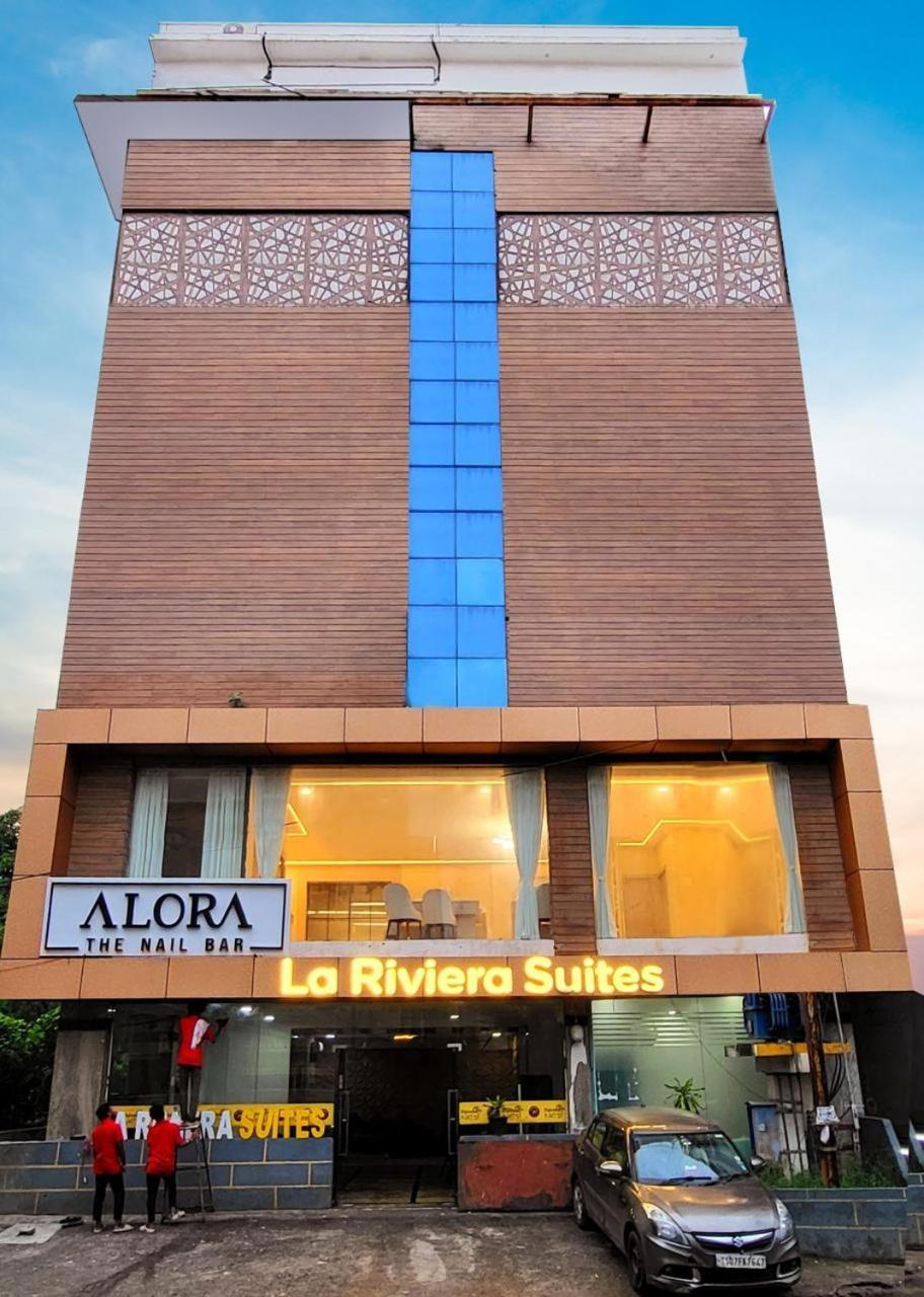 La Riviera Suites Hyderabad Exterior foto