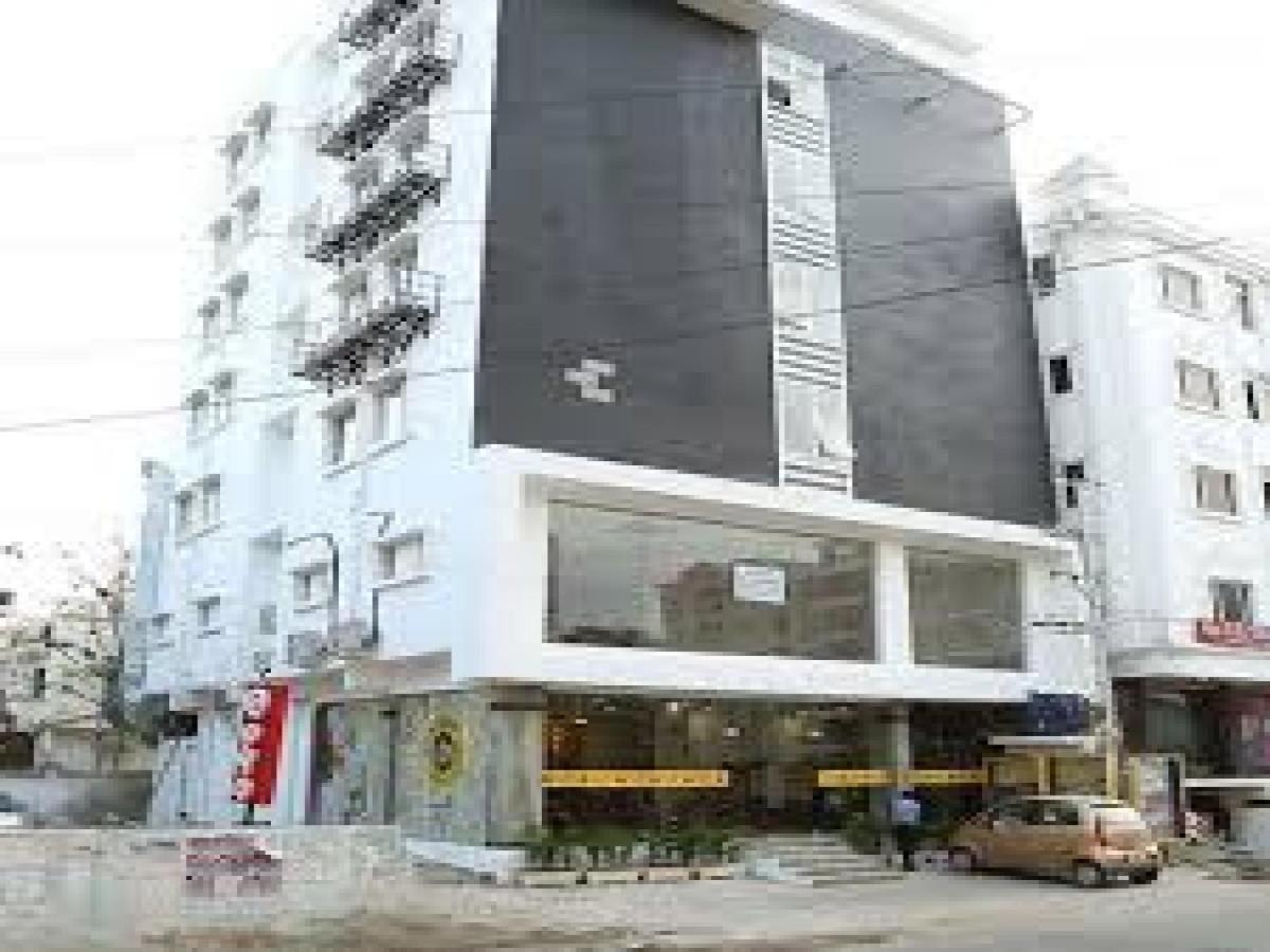 La Riviera Suites Hyderabad Exterior foto